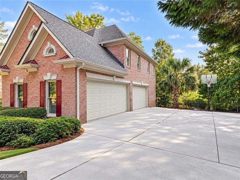 1352 Innsfail Court