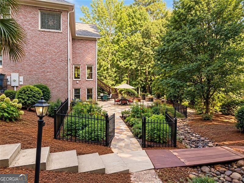 1352 Innsfail Court