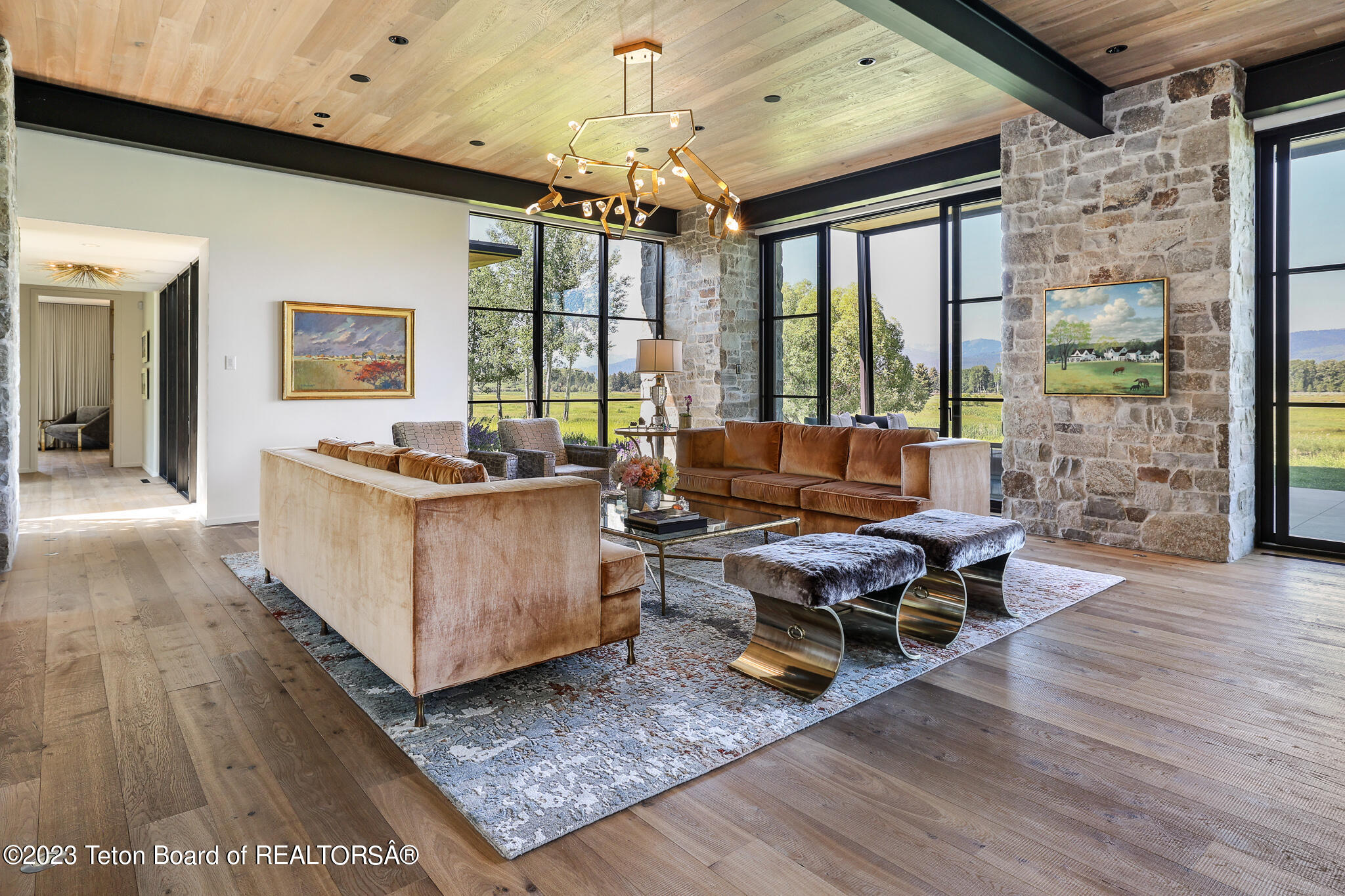 3300 W BOYLES HILL Road