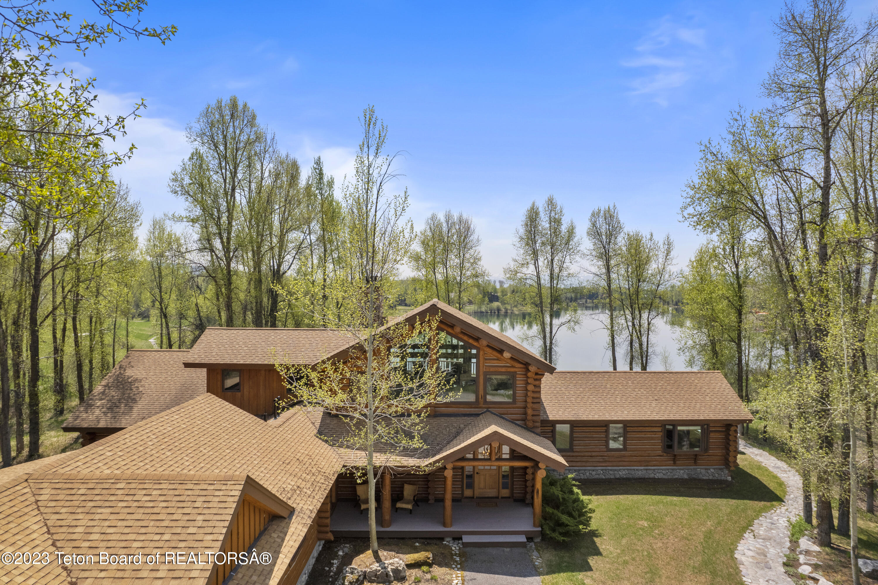 3190 W WILDERNESS Lane