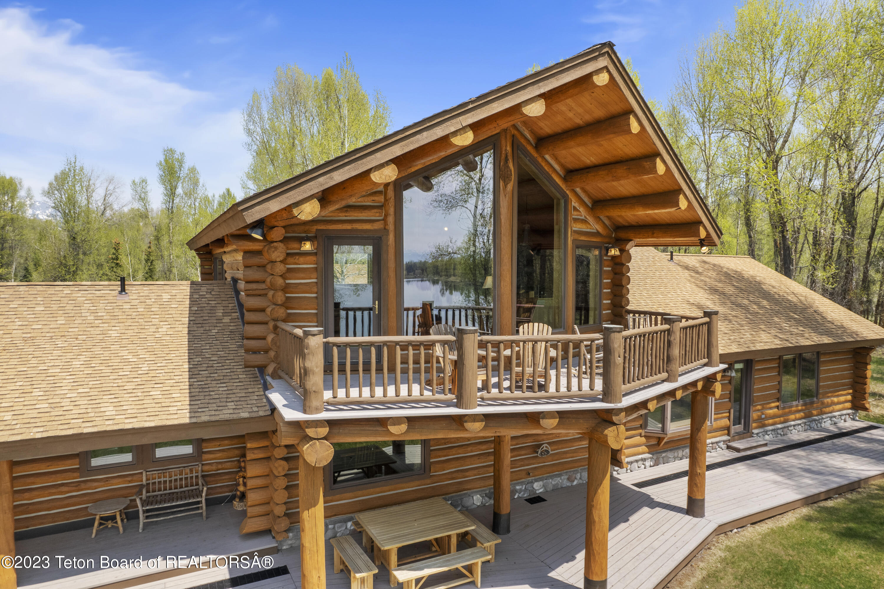 3190 W WILDERNESS Lane