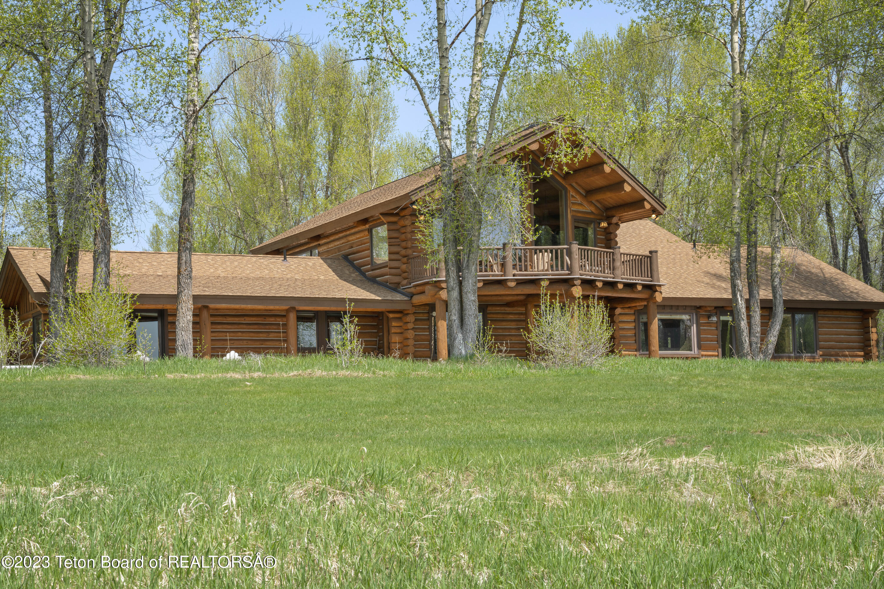 3190 W WILDERNESS Lane