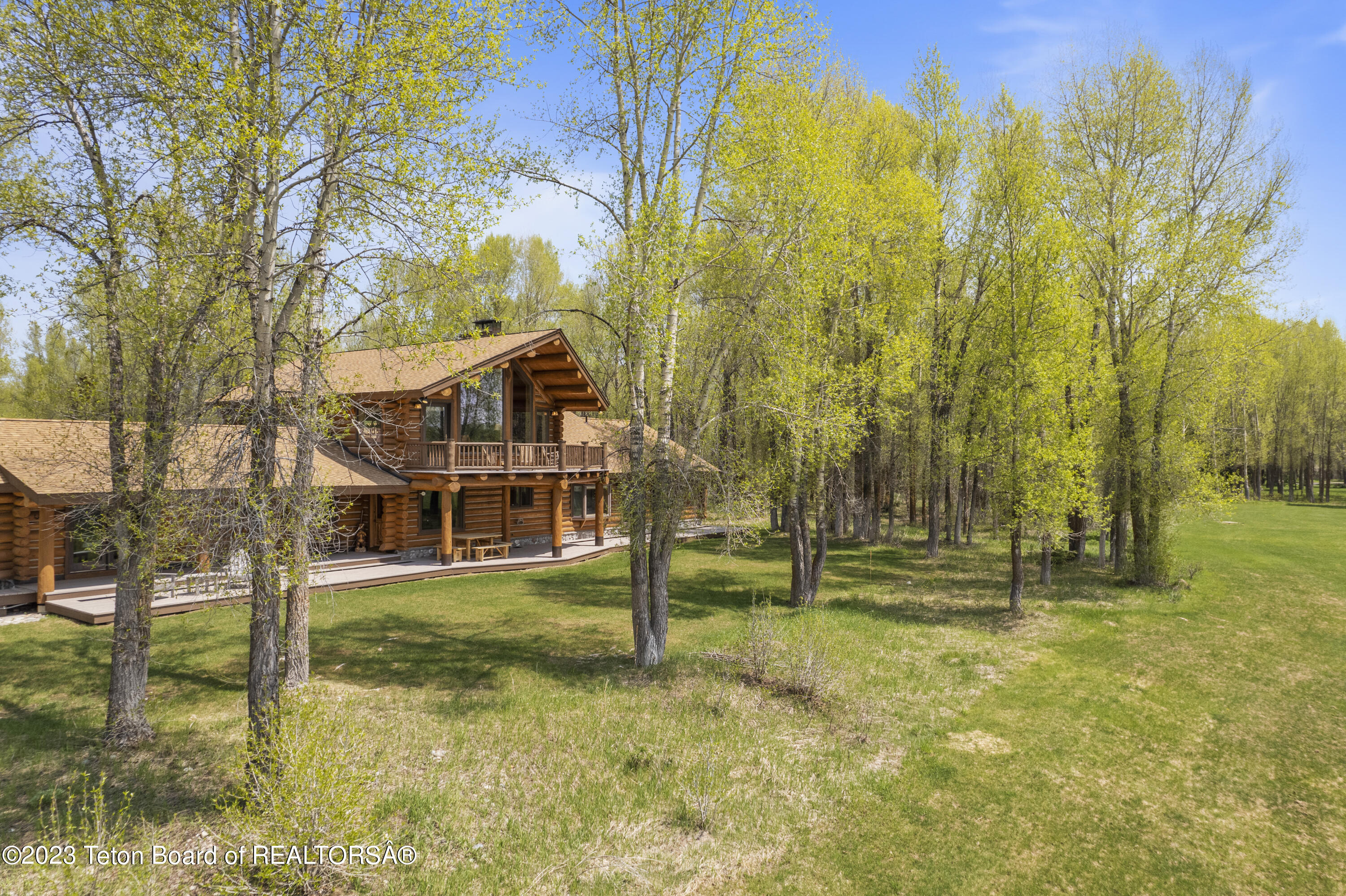 3190 W WILDERNESS Lane