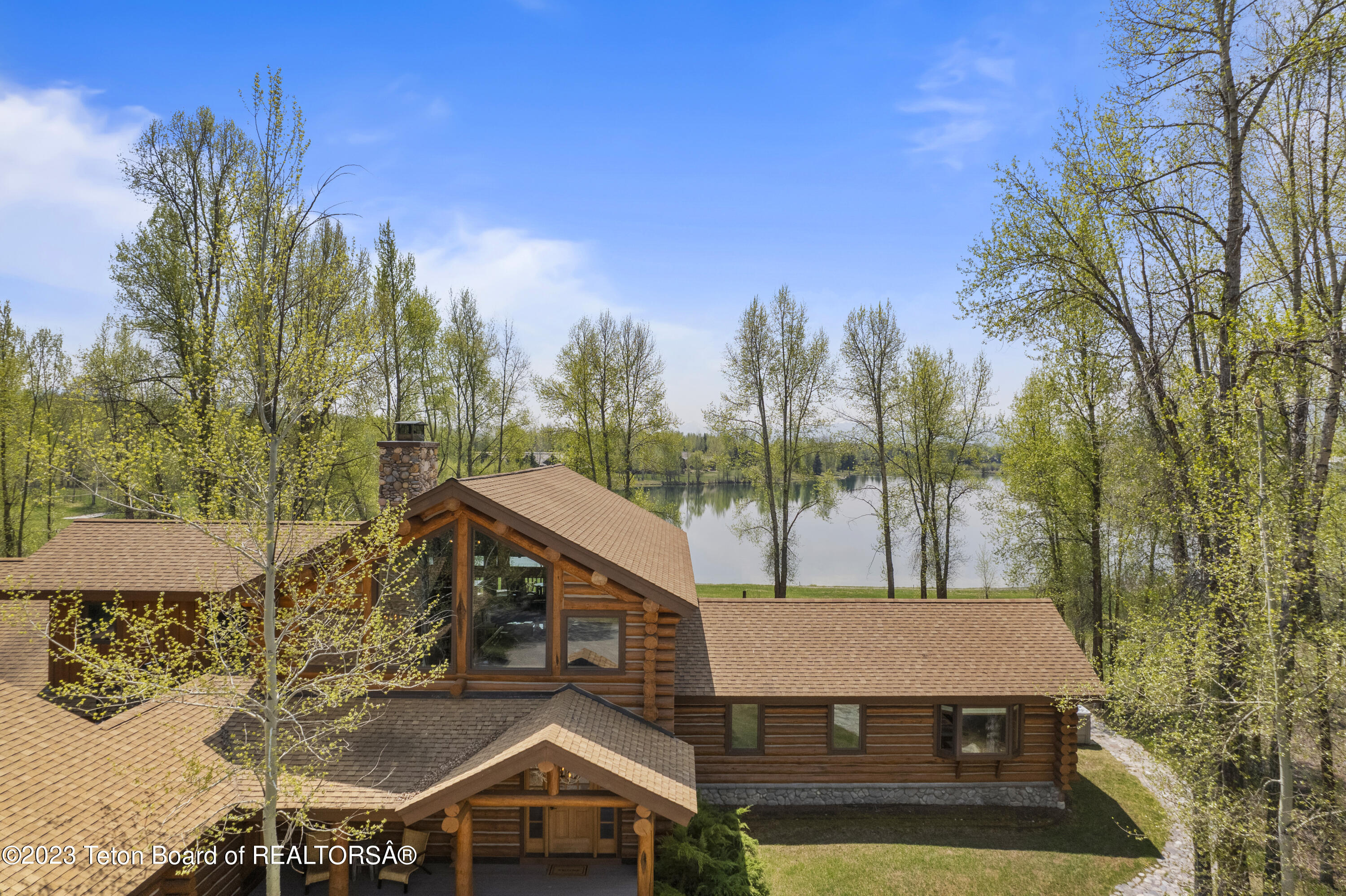 3190 W WILDERNESS Lane