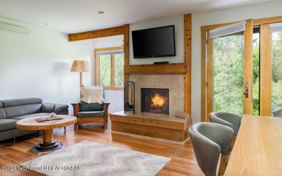 4425 BERRY Drive, 37-1-2
