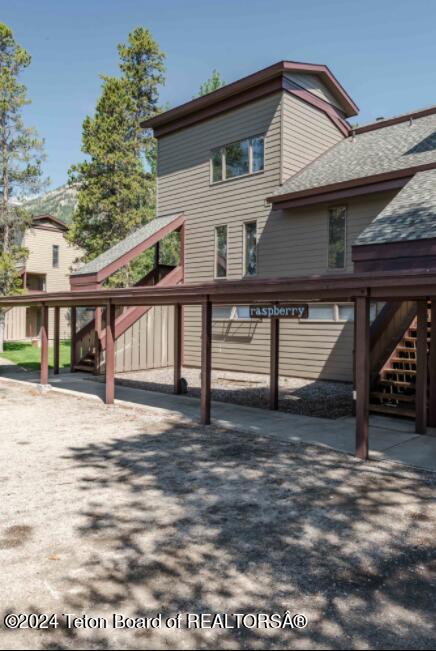 4425 BERRY Drive, 37-1-2