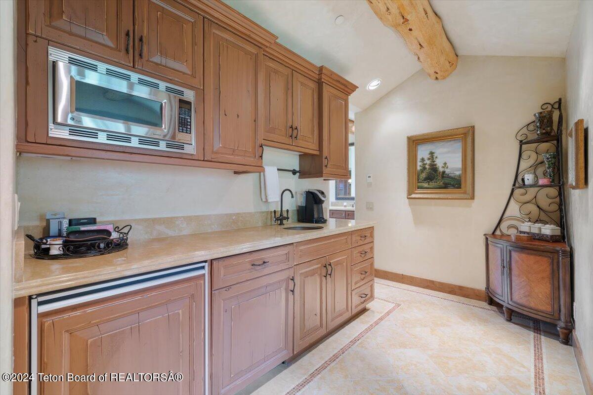 4350 W BRONCO Road