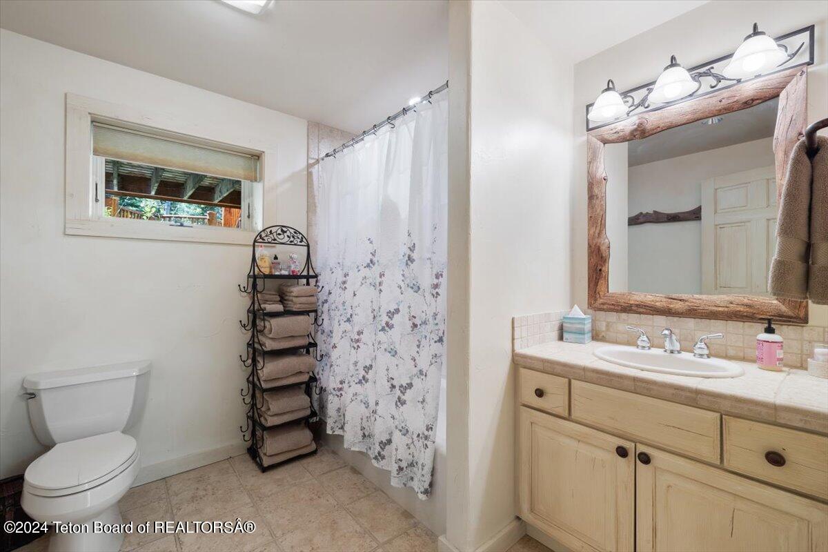 4350 W BRONCO Road