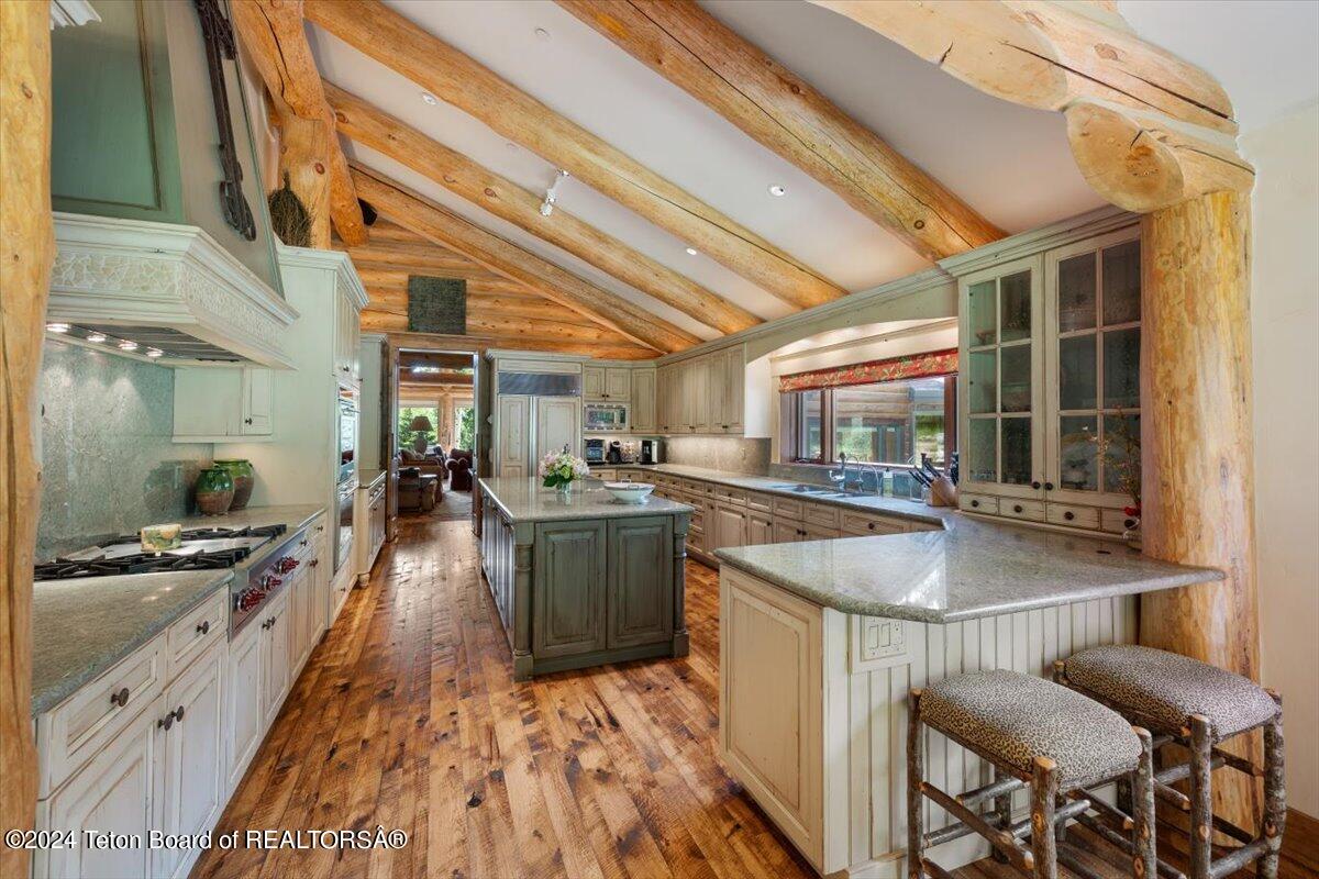 4350 W BRONCO Road