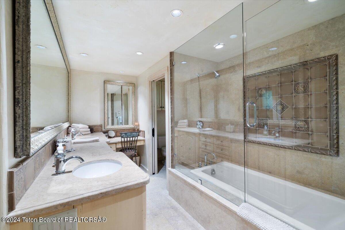 4350 W BRONCO Road
