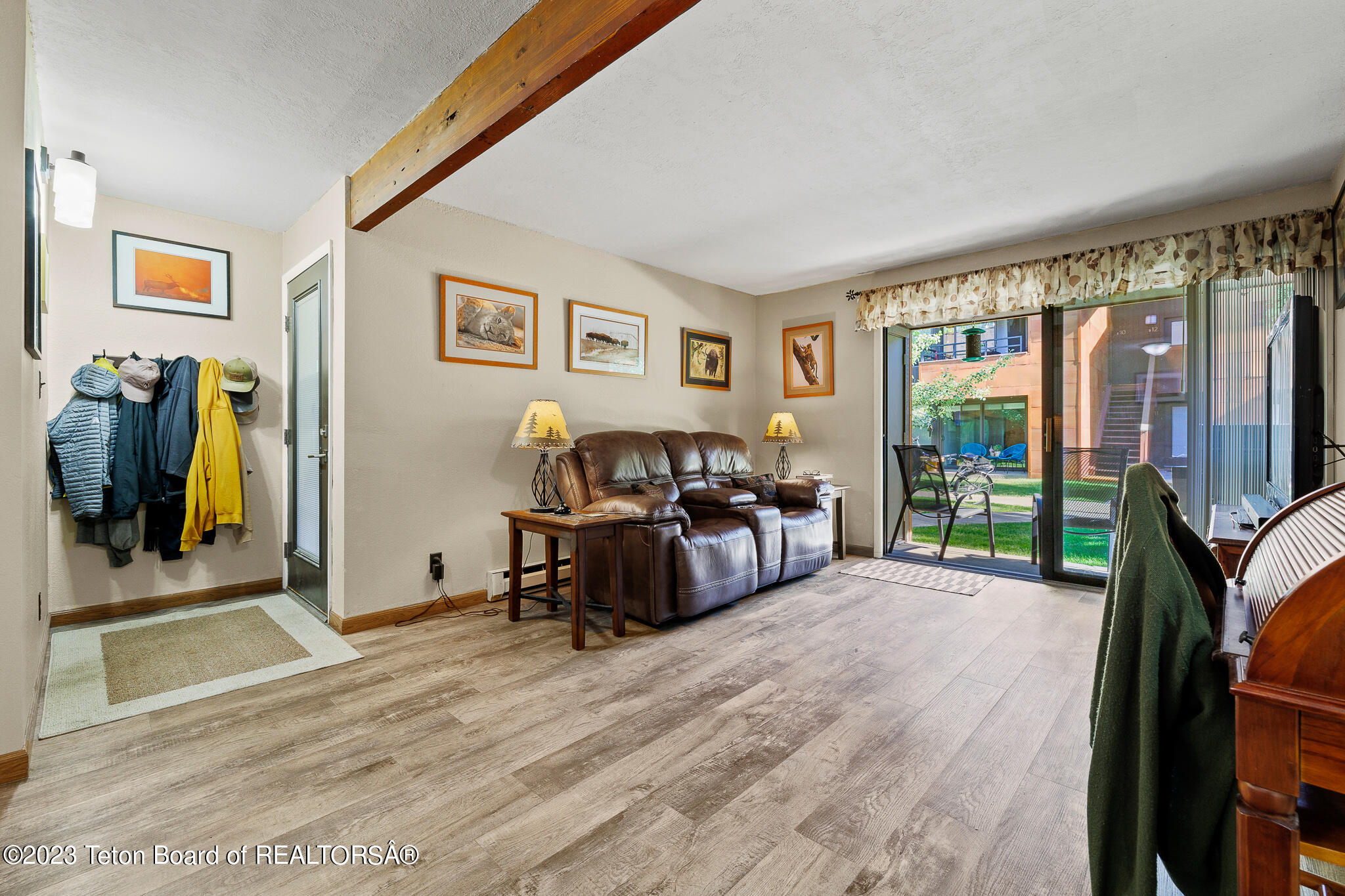 355 W DELONEY Avenue, B-13