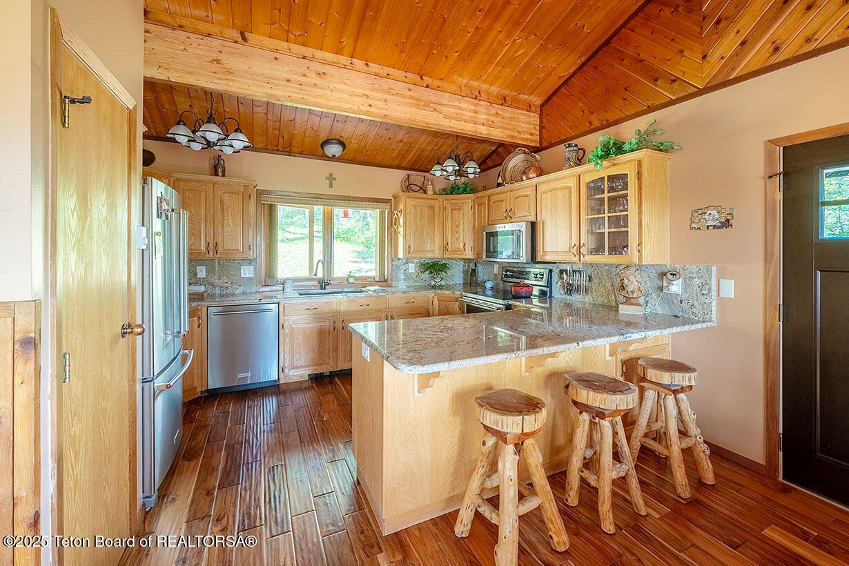 672 SPRUCE DRIVE