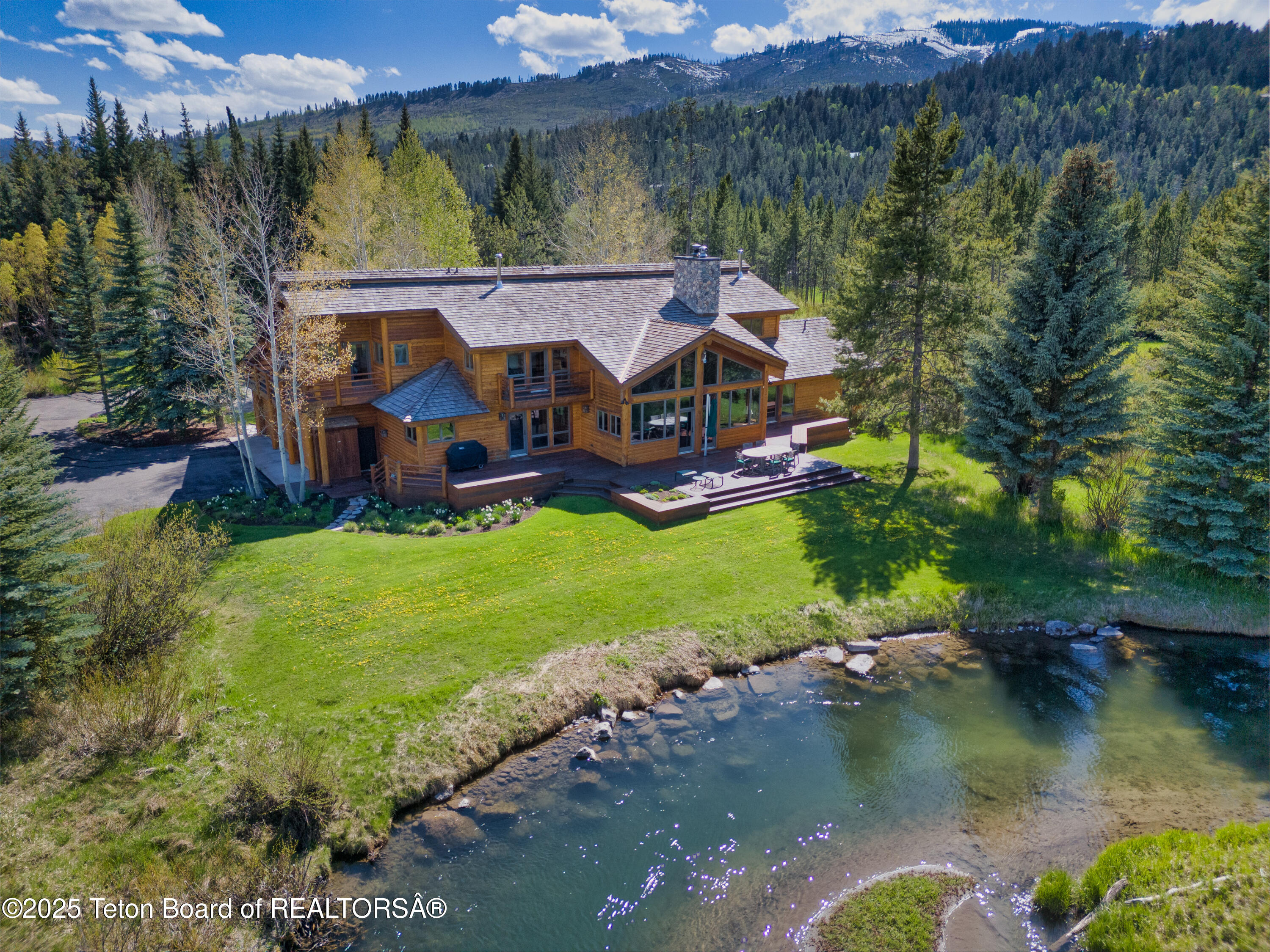 590 S SANDHILL CRANE Road