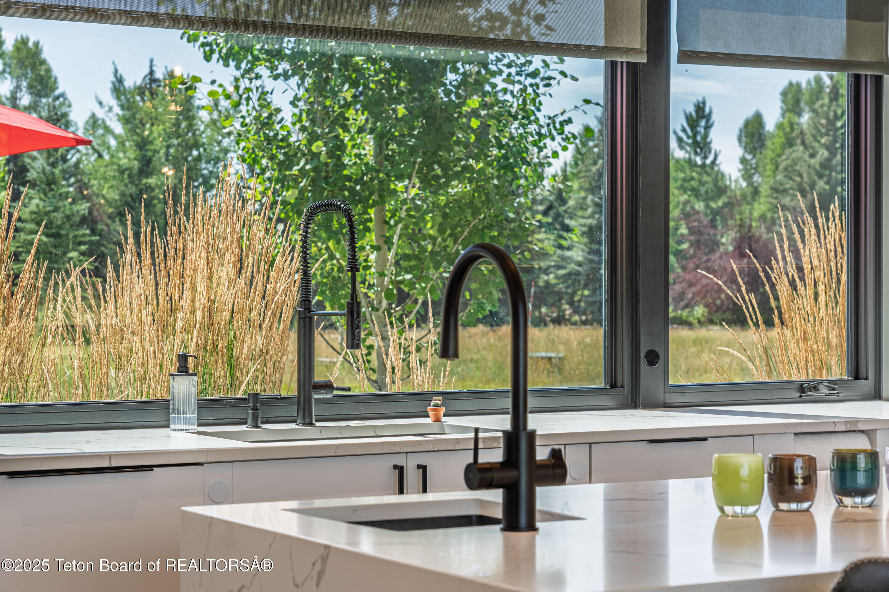 5825 N LARKSPUR Drive