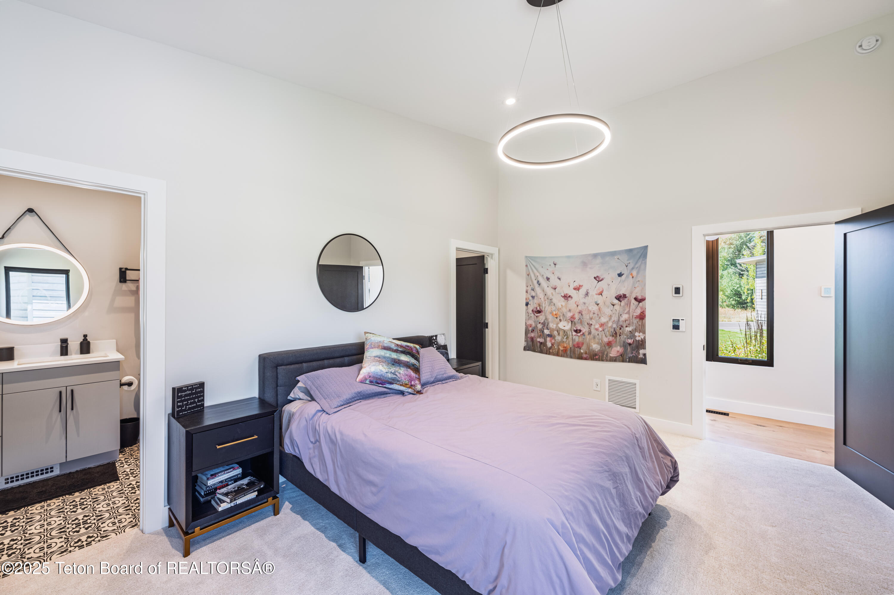 5825 N LARKSPUR Drive