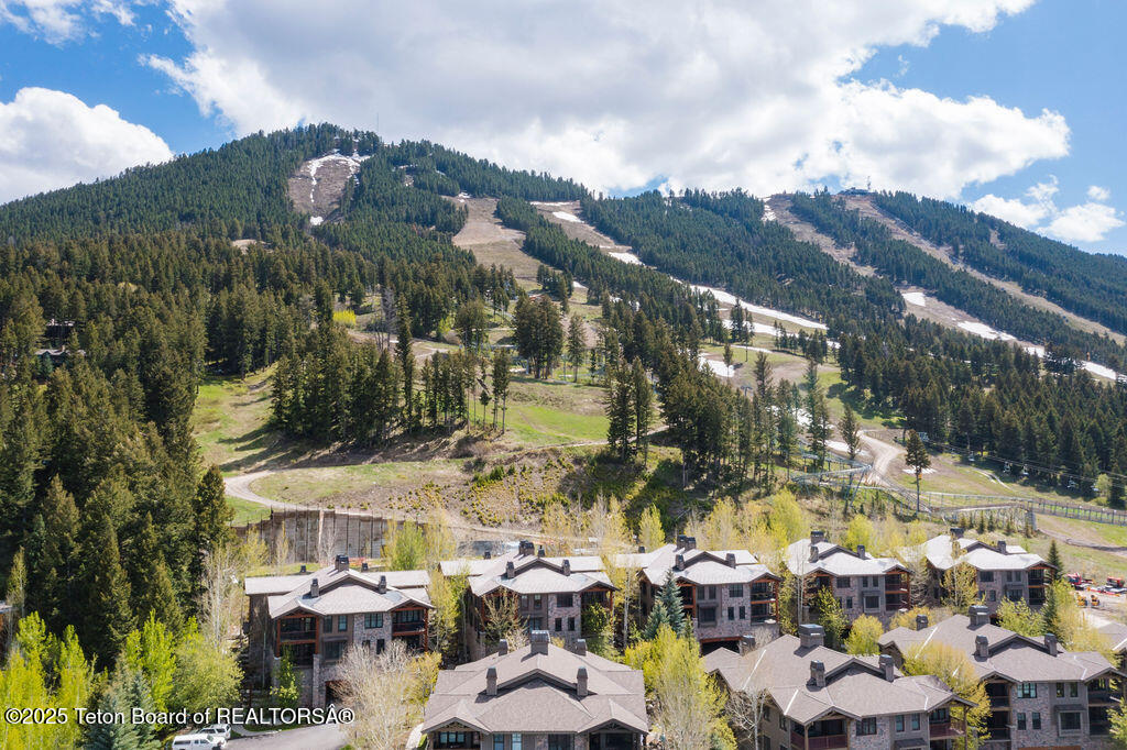 551 SNOW KING LOOP, 512