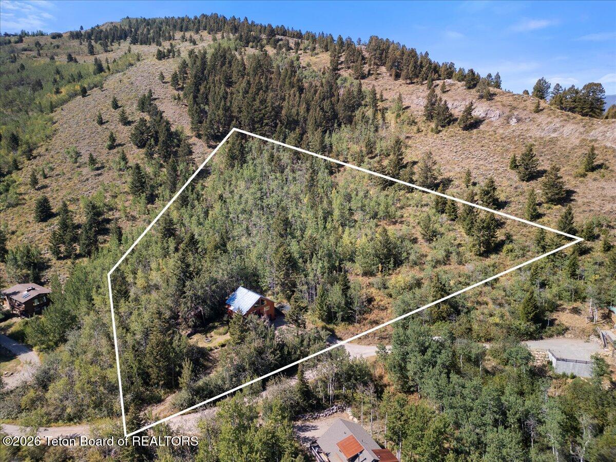 645 W SADDLE BUTTE Way