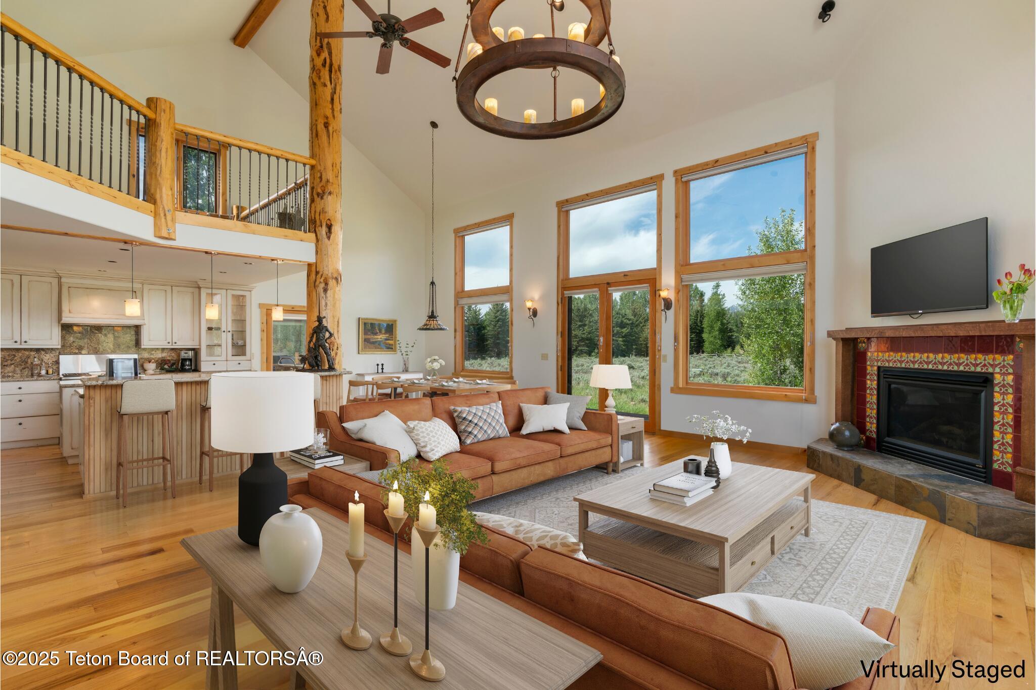 500 E SOLITUDE Drive