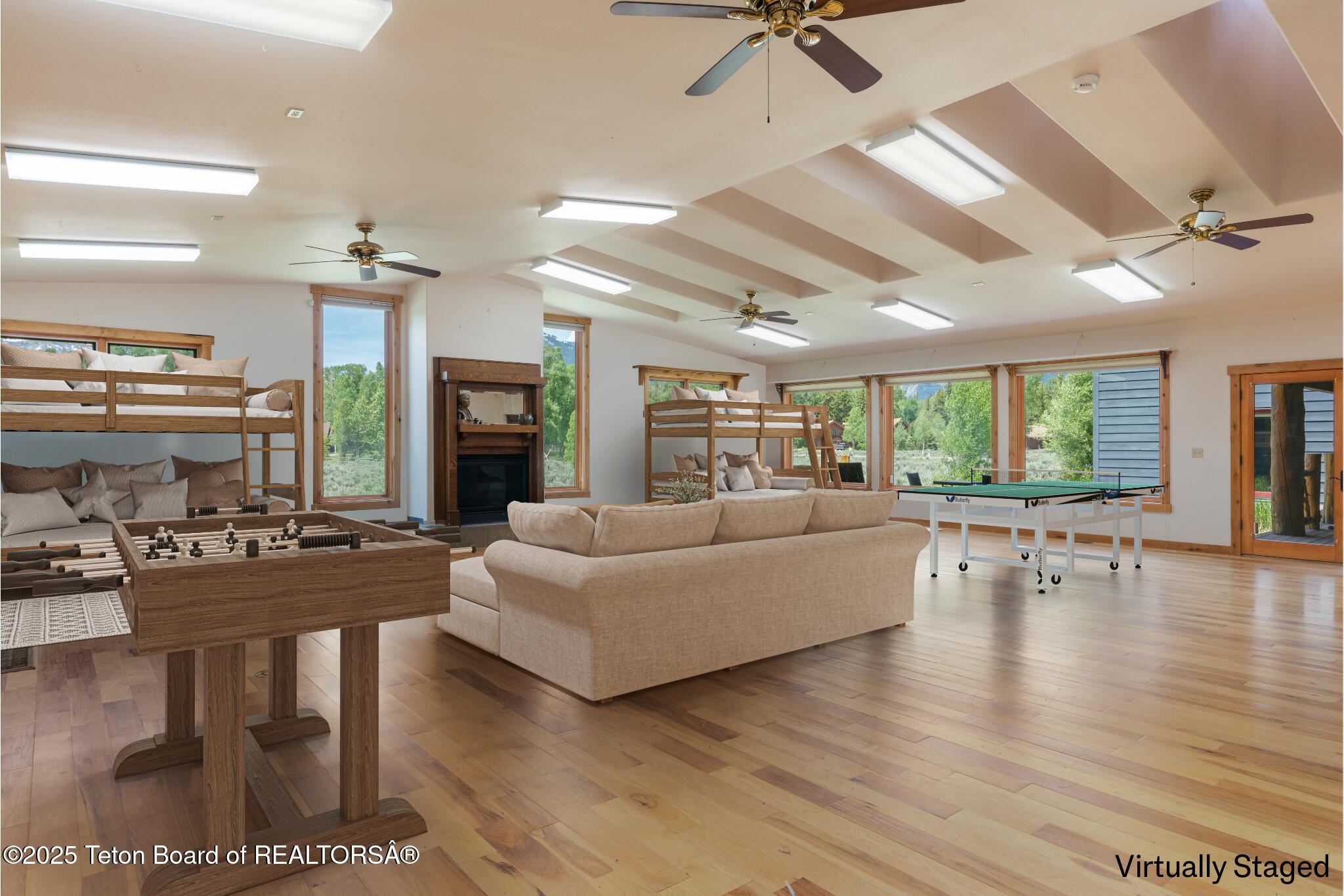 500 E SOLITUDE Drive
