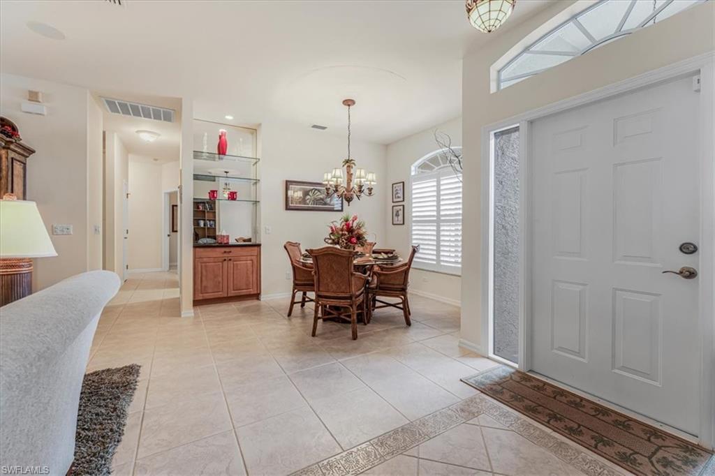 9792 Alhambra LN