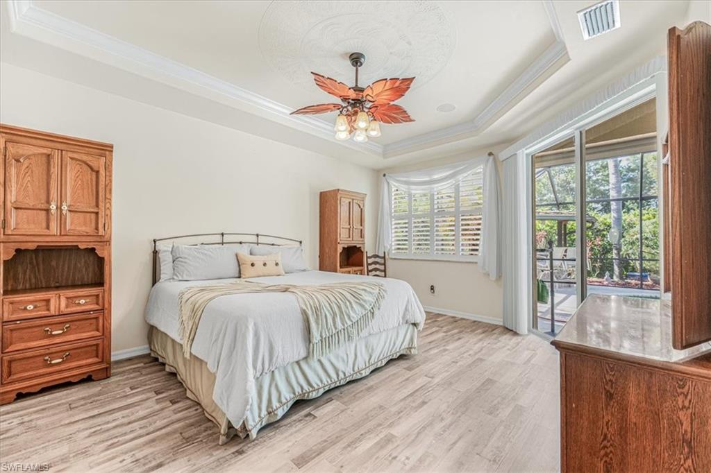9792 Alhambra LN