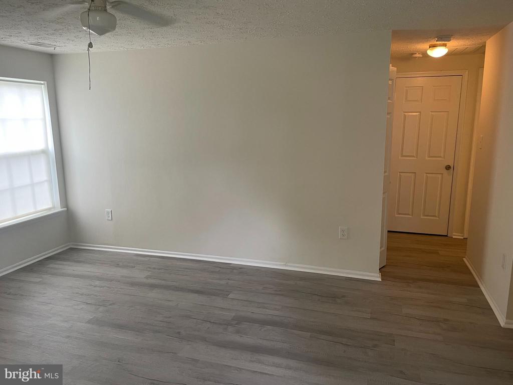 2409 YORK COURT