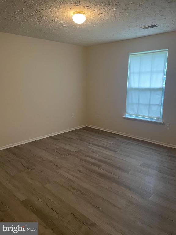 2409 YORK COURT