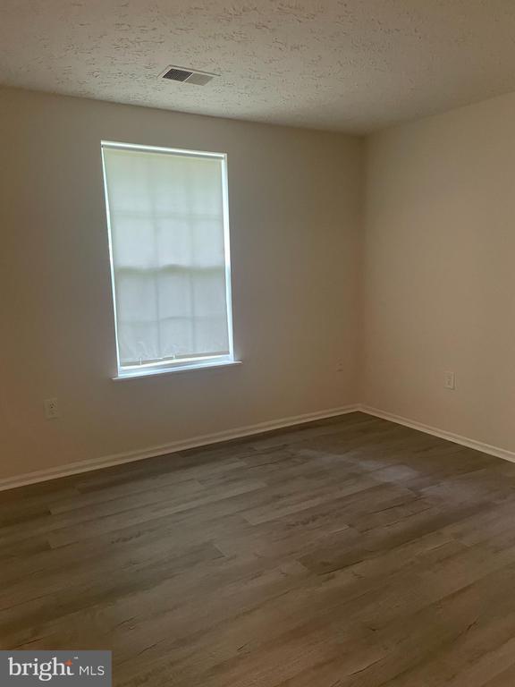 2409 YORK COURT