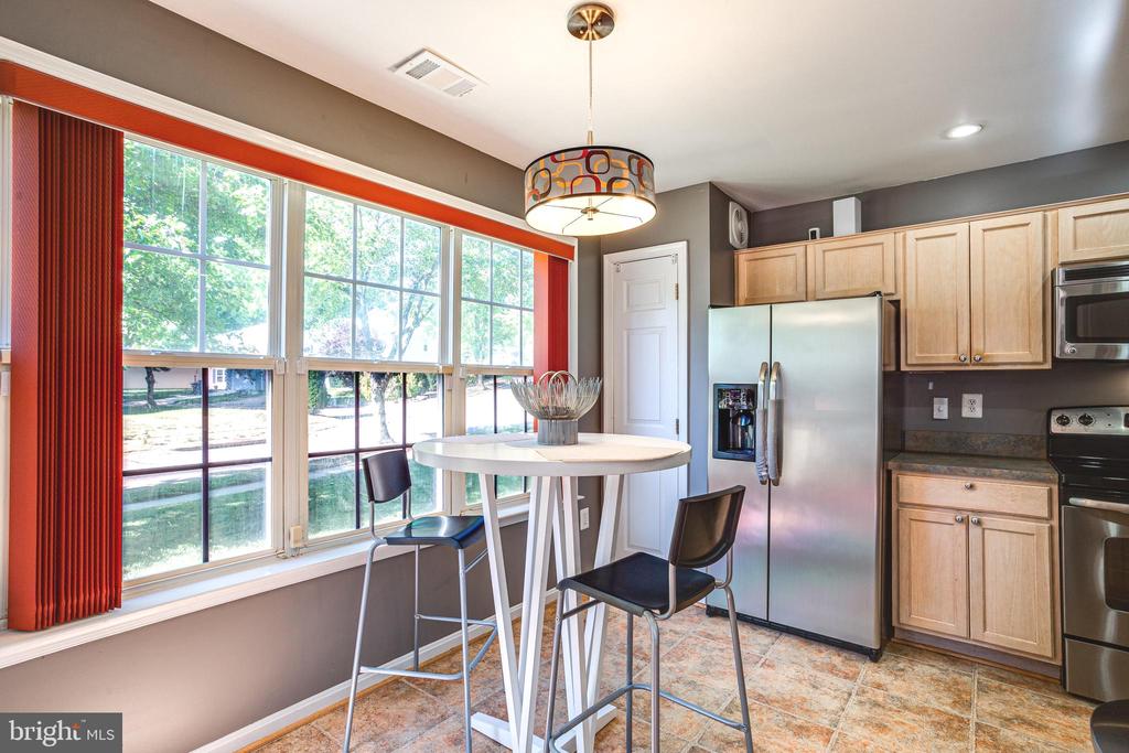 3164 GLADSTONE COURT