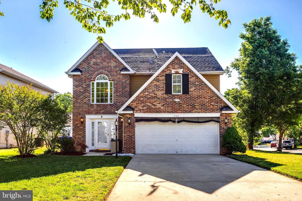 3164 GLADSTONE COURT