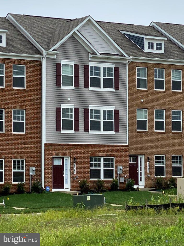 6500 Spoonbill Way