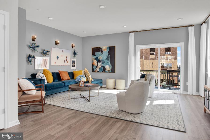 6500 Spoonbill Way