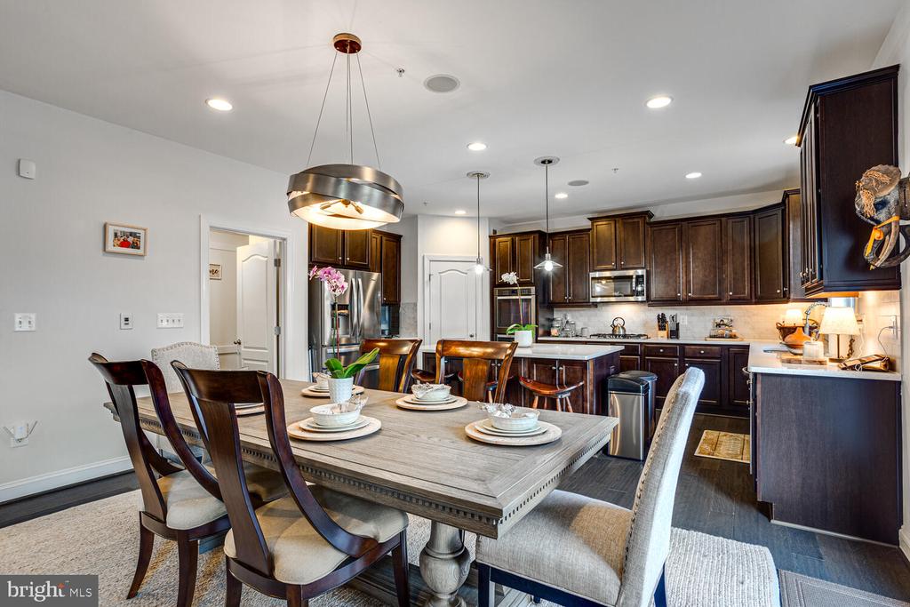 15501 Chiddingstone Cir