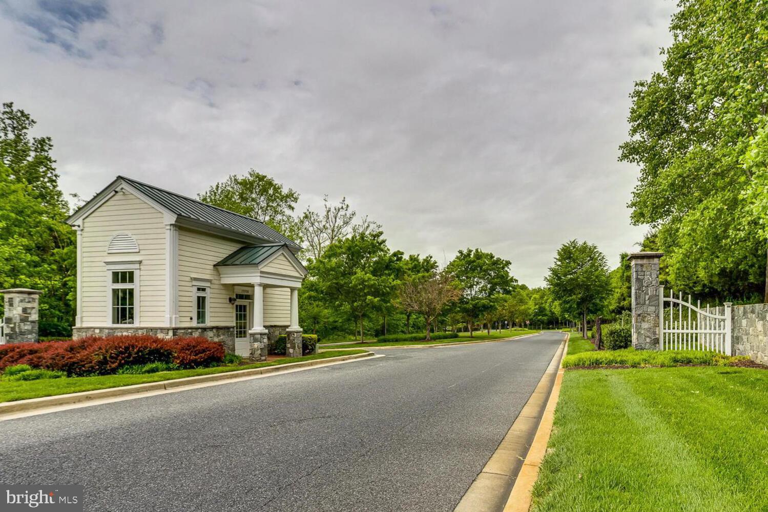 15501 Chiddingstone Cir