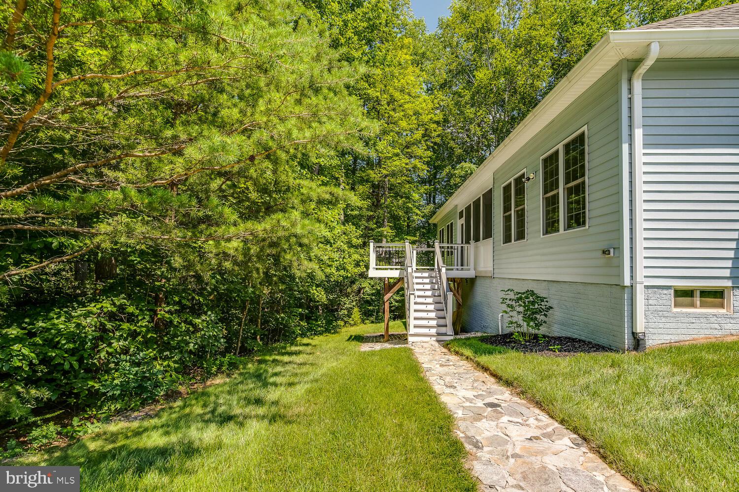 121 KIMBERWICK LANE