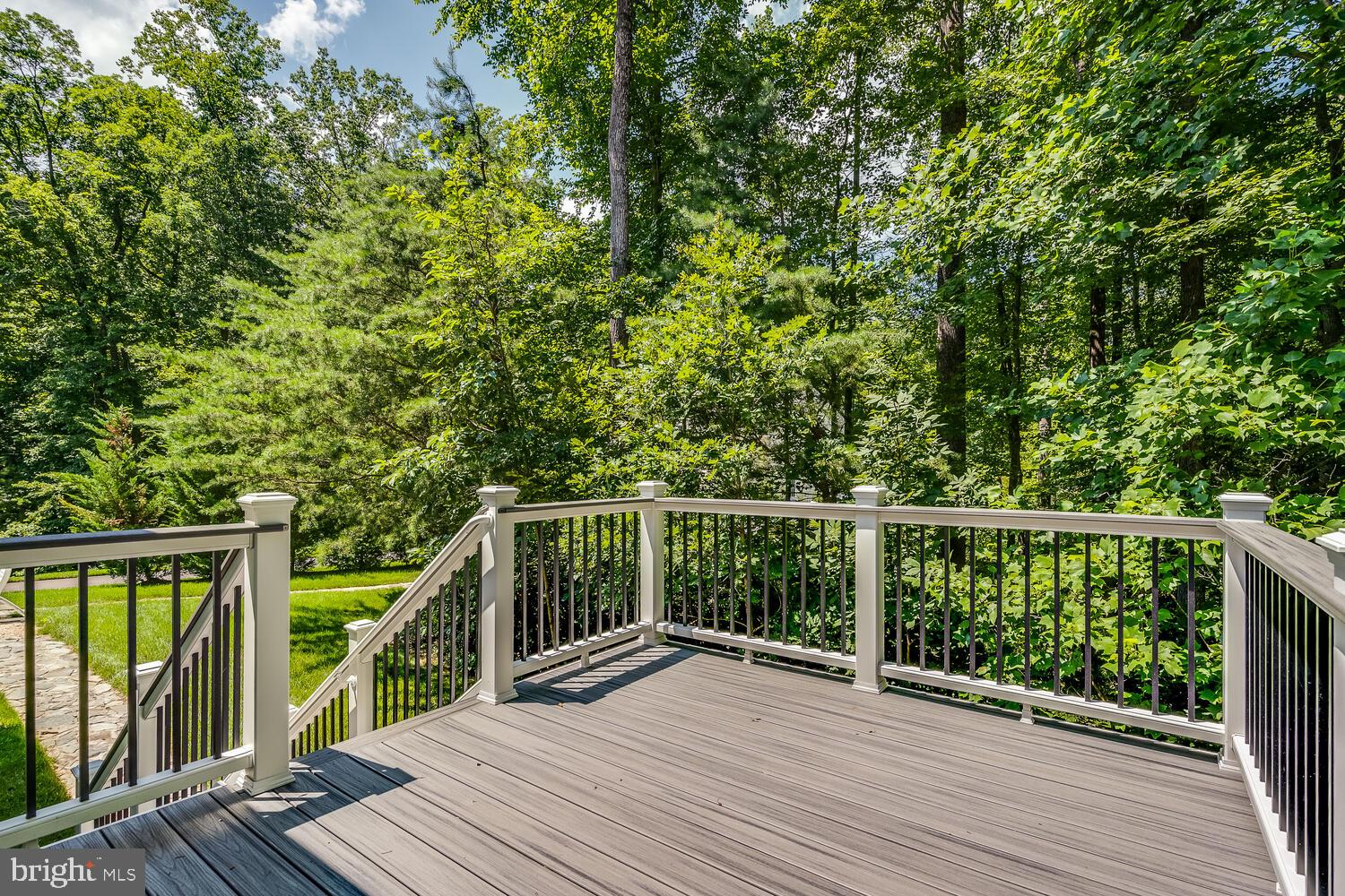 121 KIMBERWICK LANE