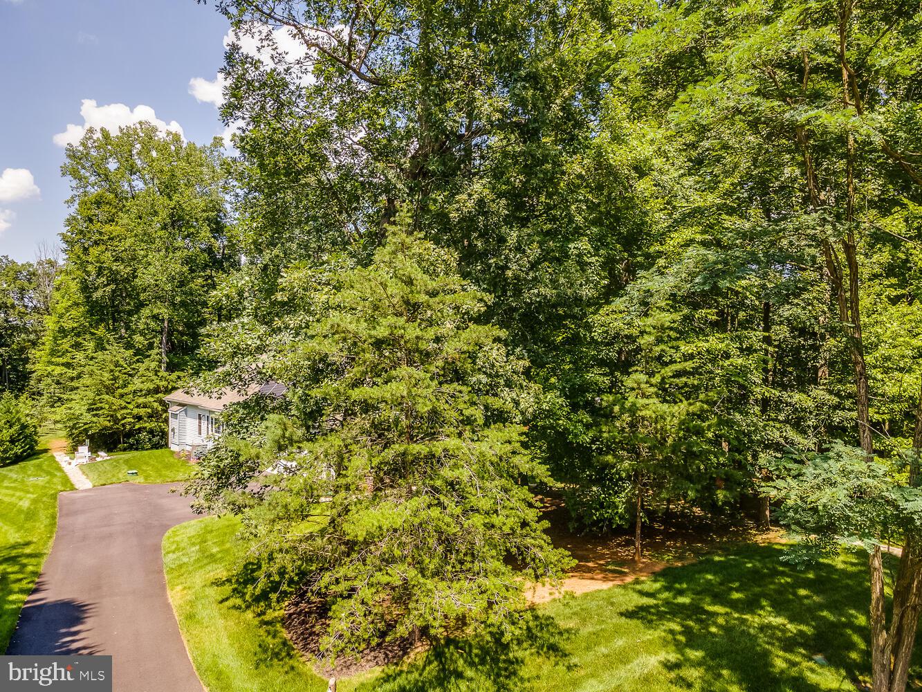 121 KIMBERWICK LANE