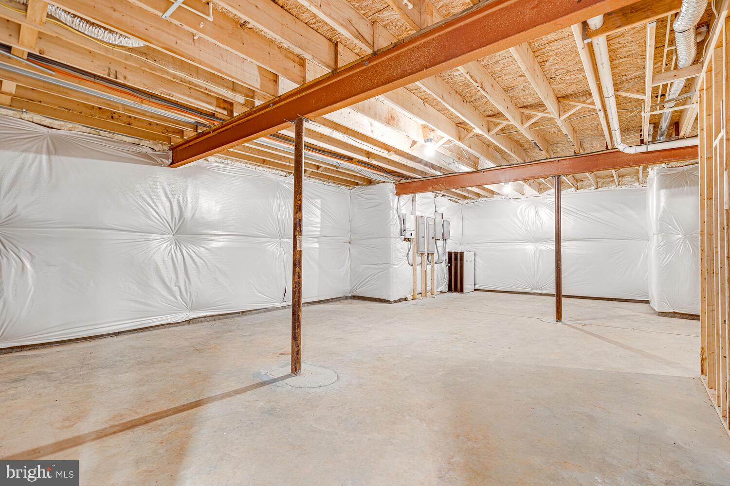 121 KIMBERWICK LANE