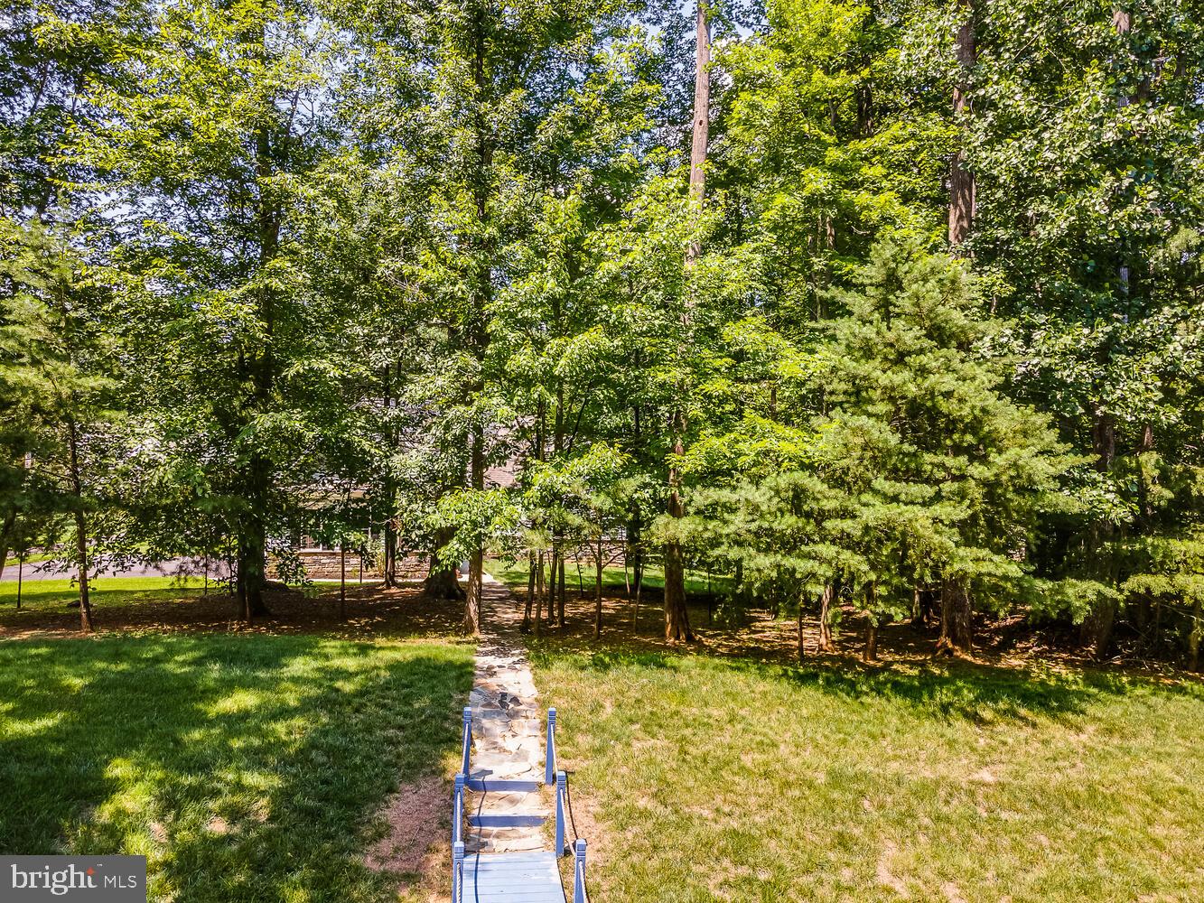 121 KIMBERWICK LANE