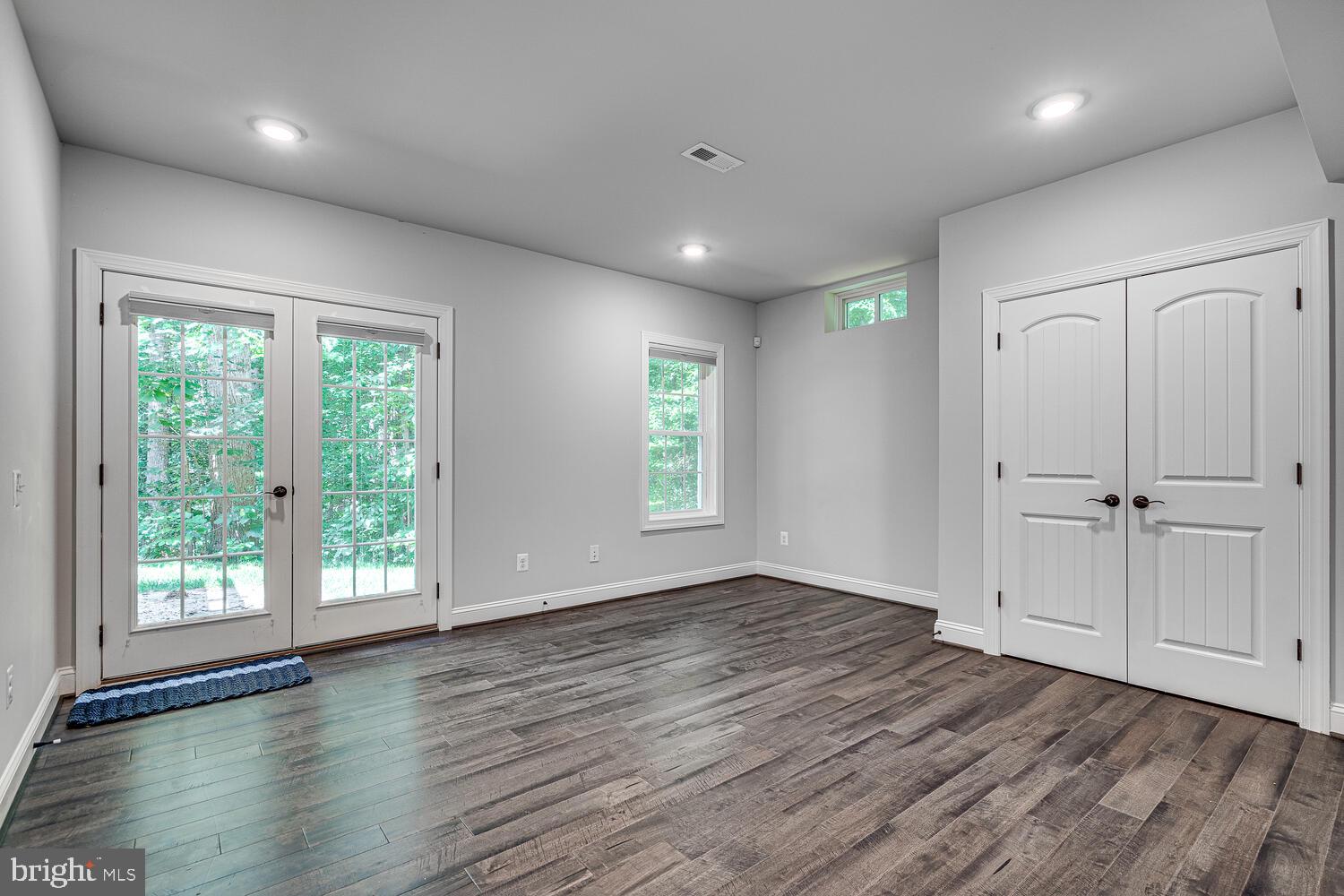 121 KIMBERWICK LANE