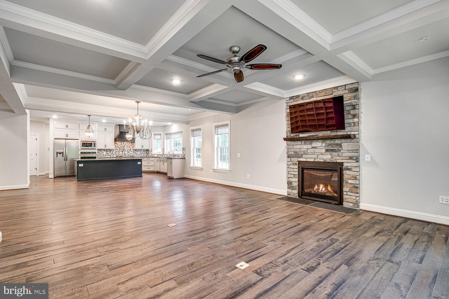 121 KIMBERWICK LANE