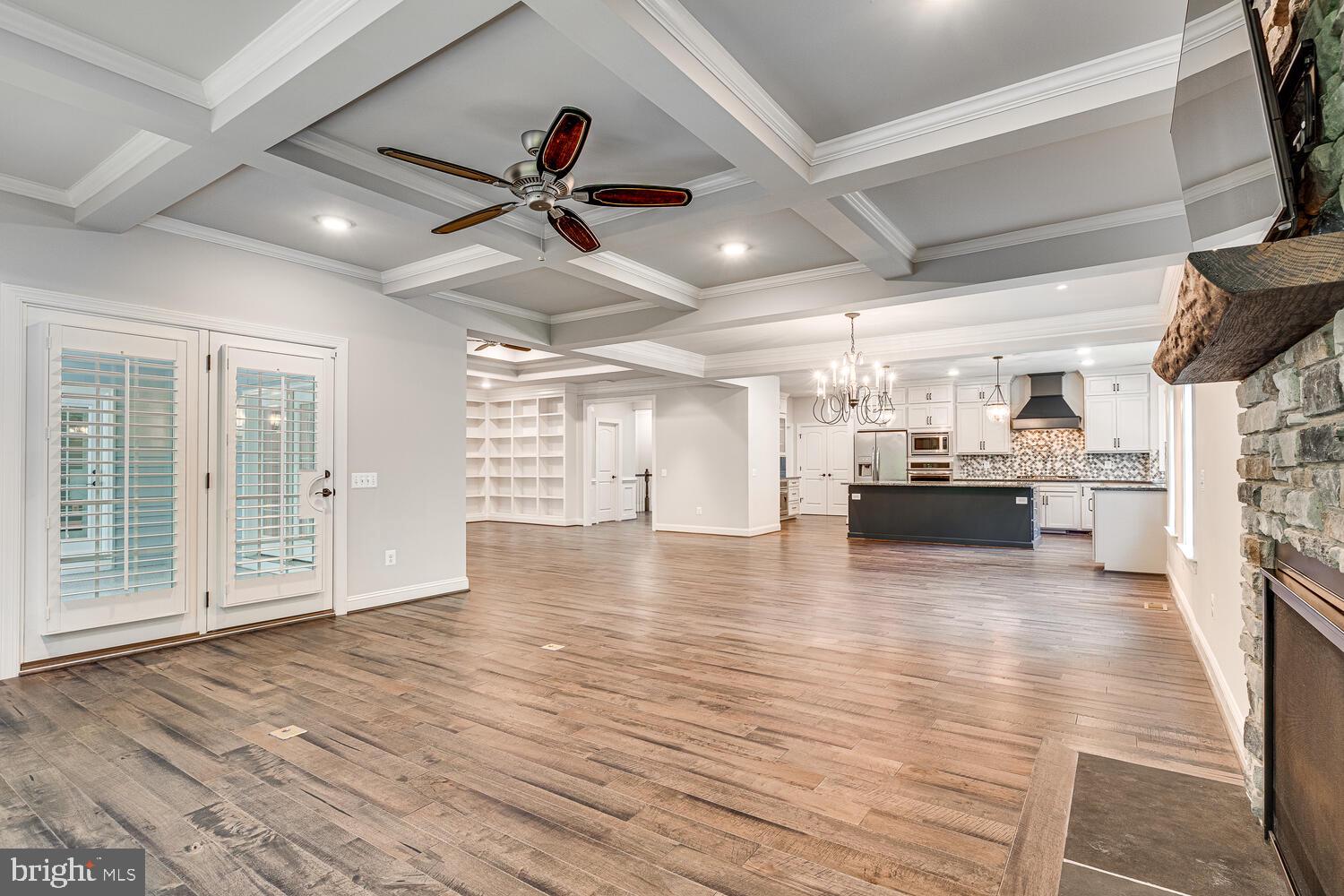 121 KIMBERWICK LANE
