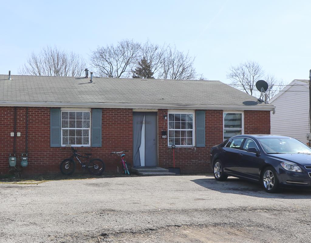318 Elizabeth Street