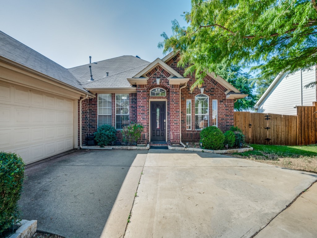 4901 Adolphus Drive