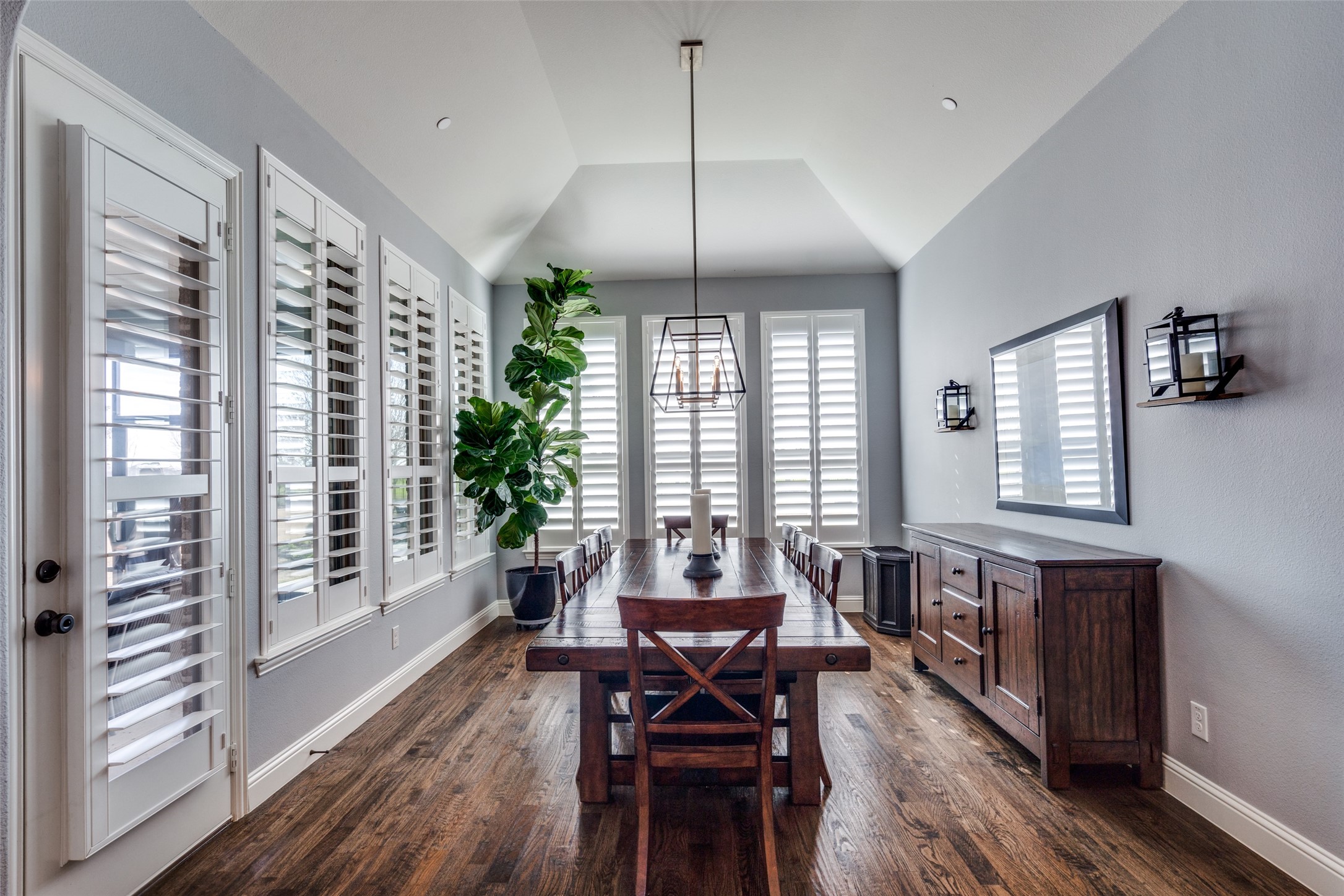 5209 Westfield Drive