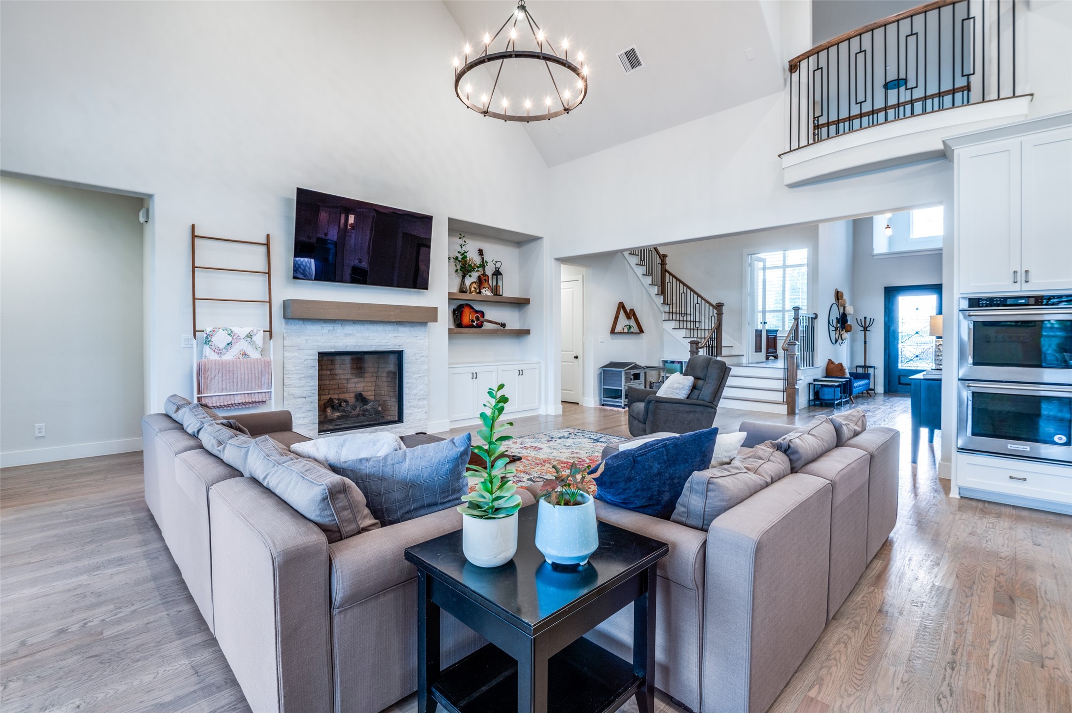 5208 Westfield Drive