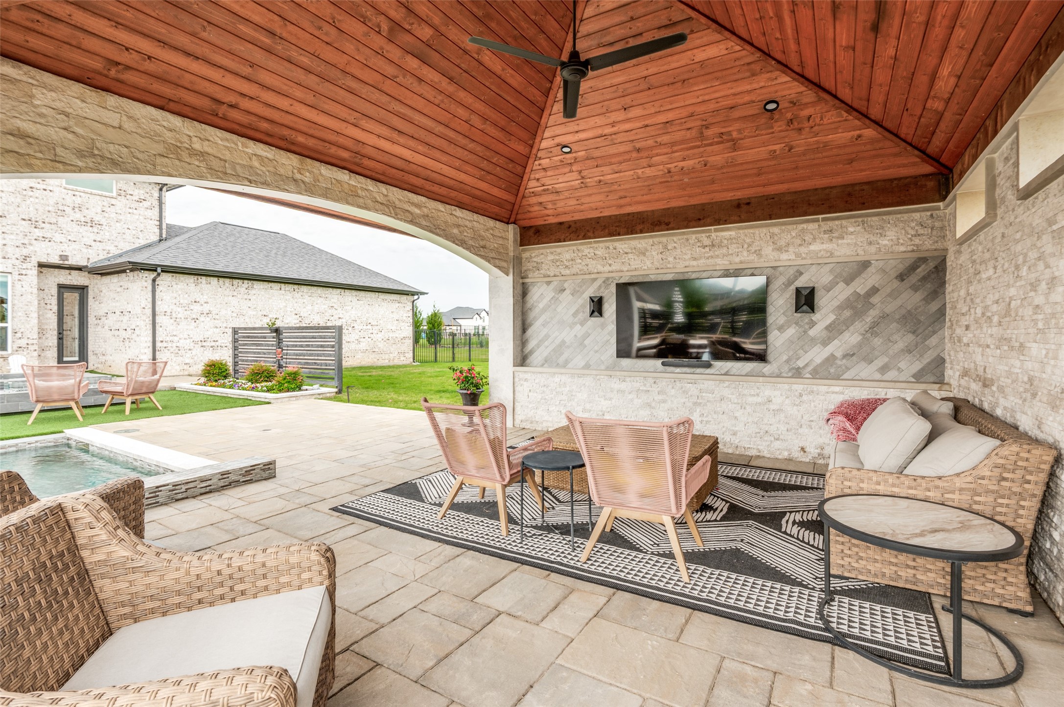 5208 Westfield Drive