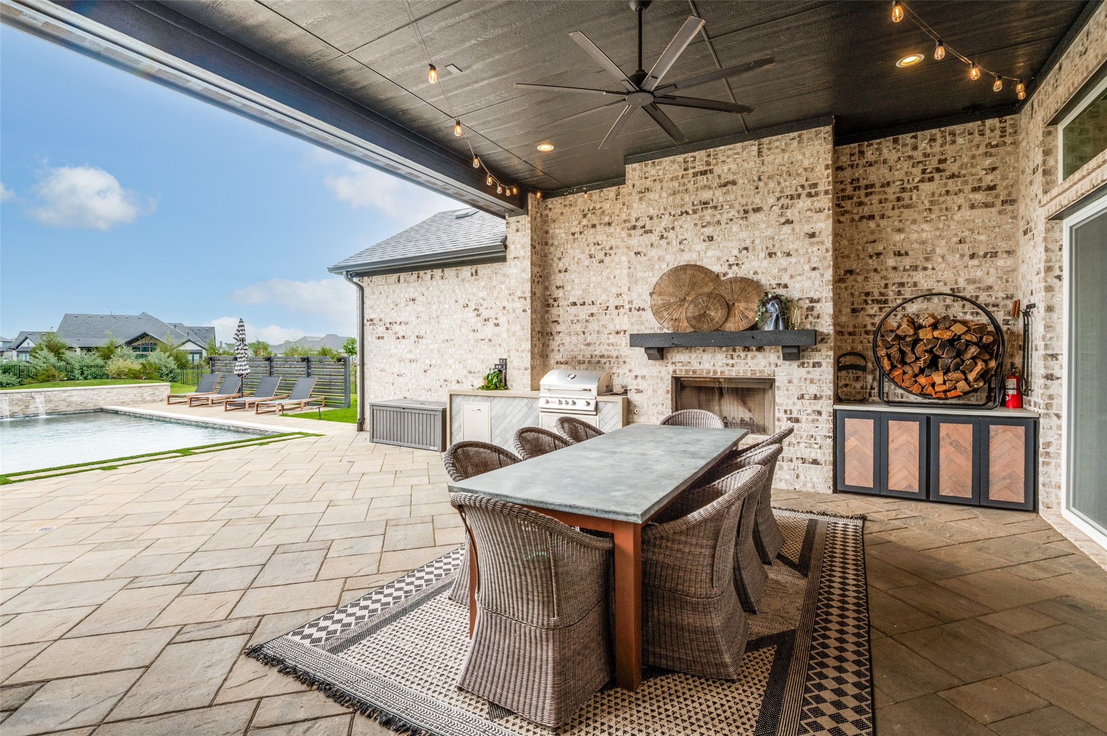 5208 Westfield Drive