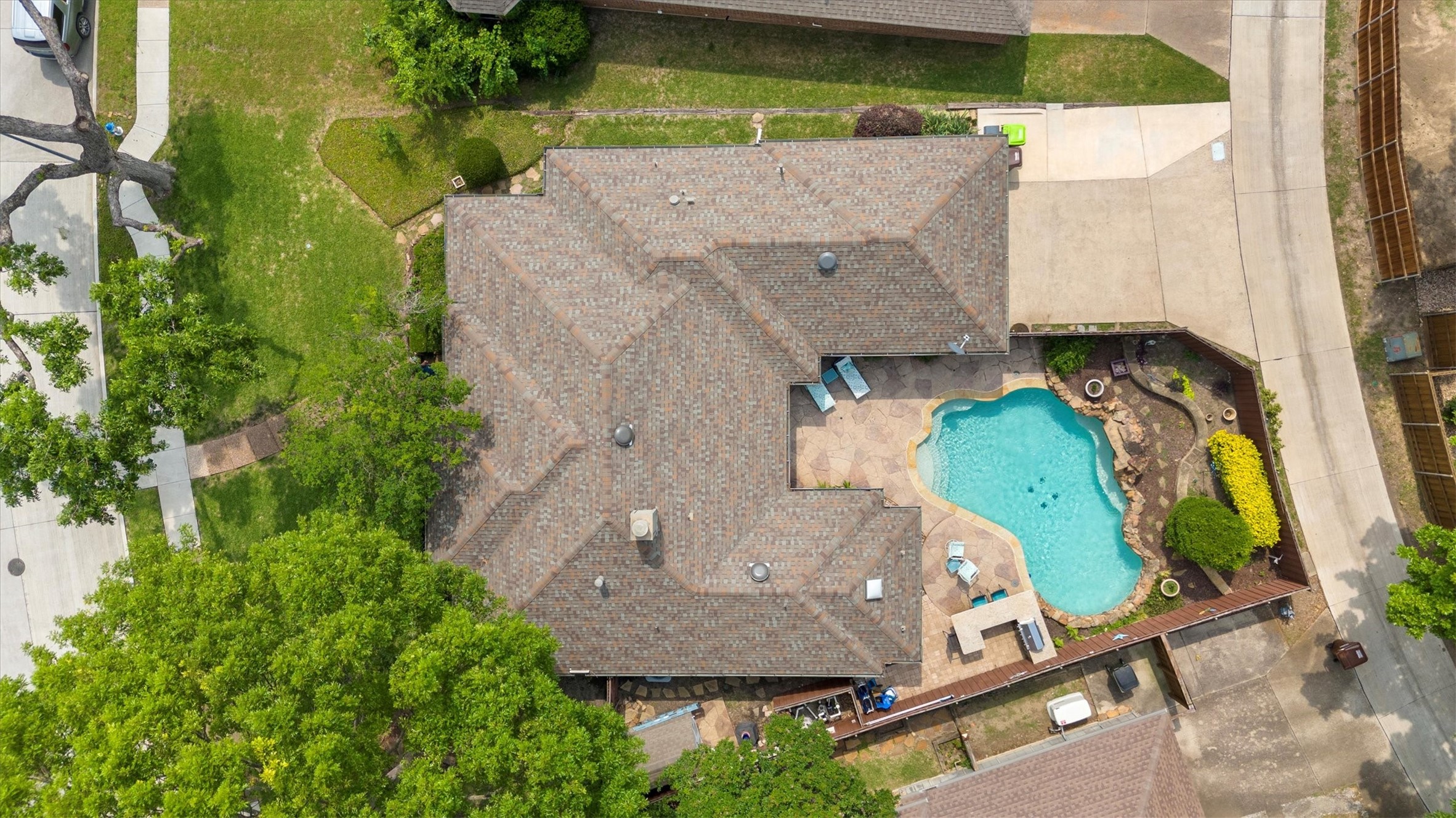 3233 Maverick Drive