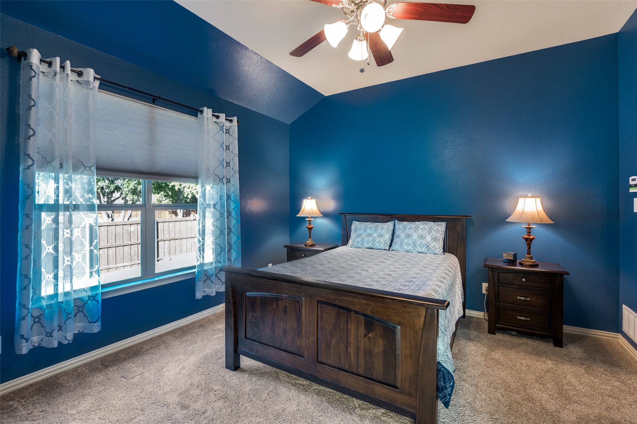 2405 Bridgeport Drive